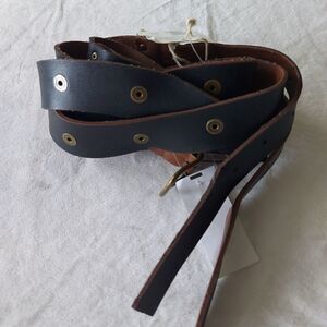 ROXY BELT Size m/l NWT
